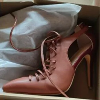SHOFOO kingad Naiste moodsad kingad Umbes 11cm kõrgus. Punakas-pruun. Tie wrap. Pikad varba pumbad. Moeshow bankett